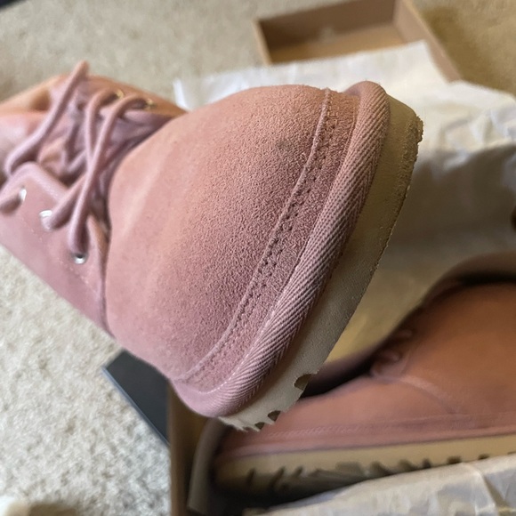 UGG Pink Nuemel Boot With Box - Picture 3 of 4